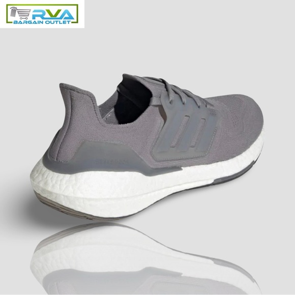 Adidas Men’s UltraBoost 22 Running Shoe - Picture 3 of 5